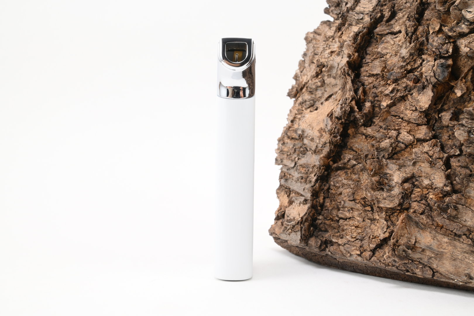 white_elephant_pipe_lighter_pro_bo_white_4