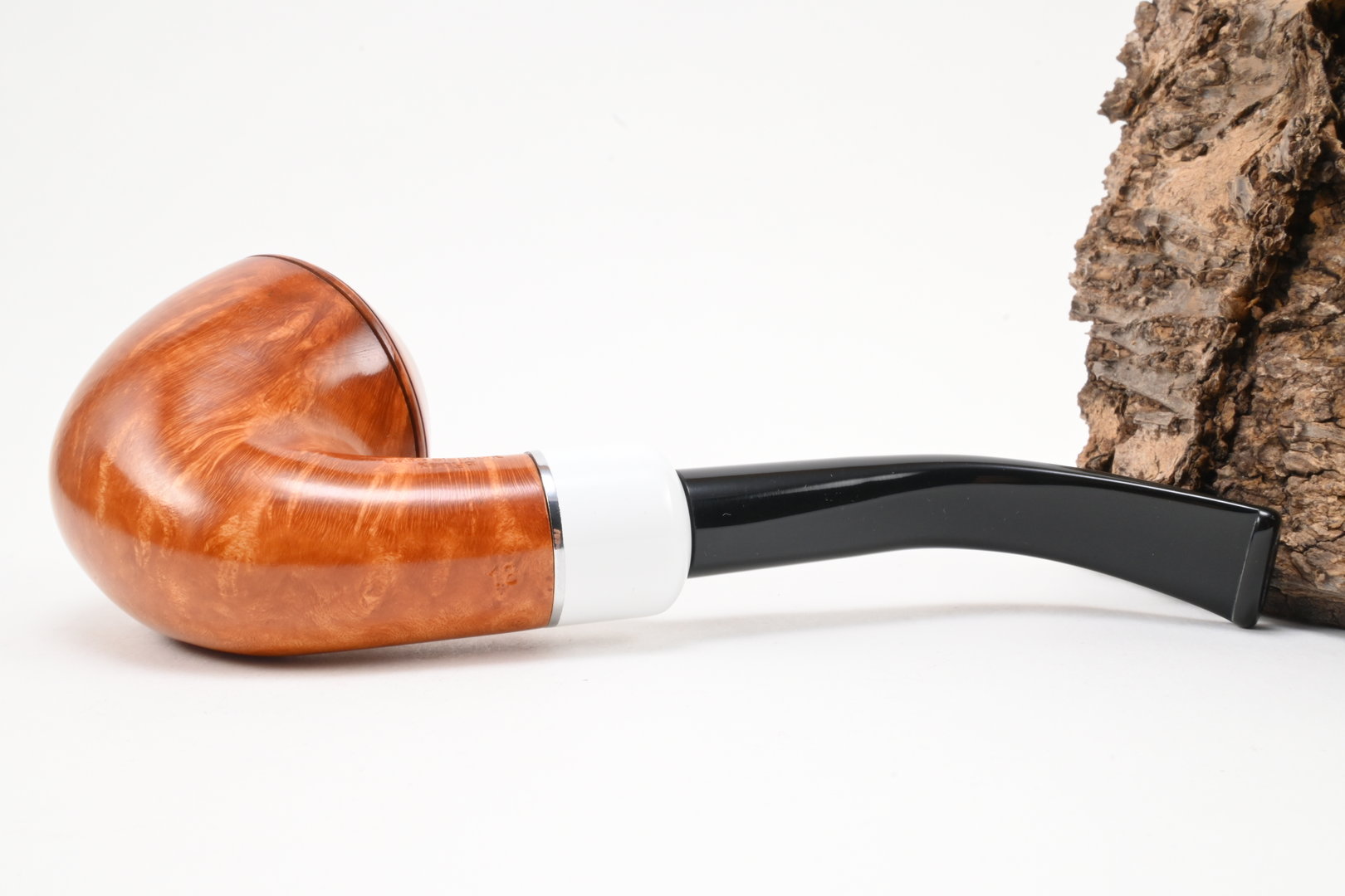 white_elephant_pipe_pfeife_kenya_light_18_7