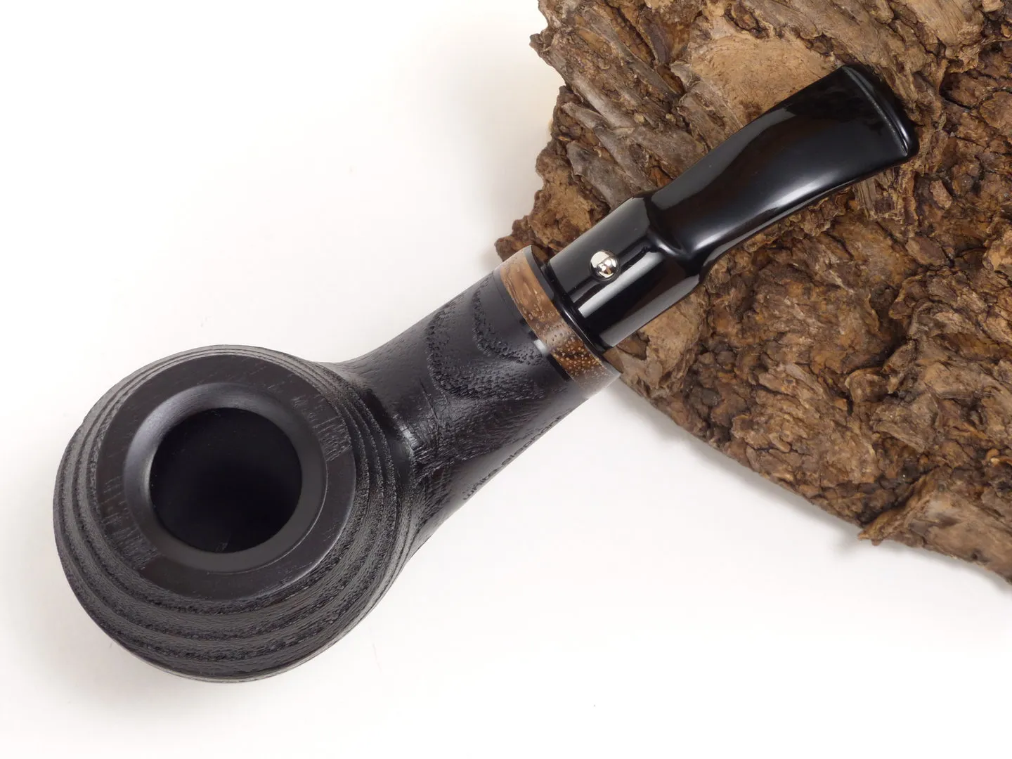 white_elephant_pipe_pfeife_cameroon_3_3_1