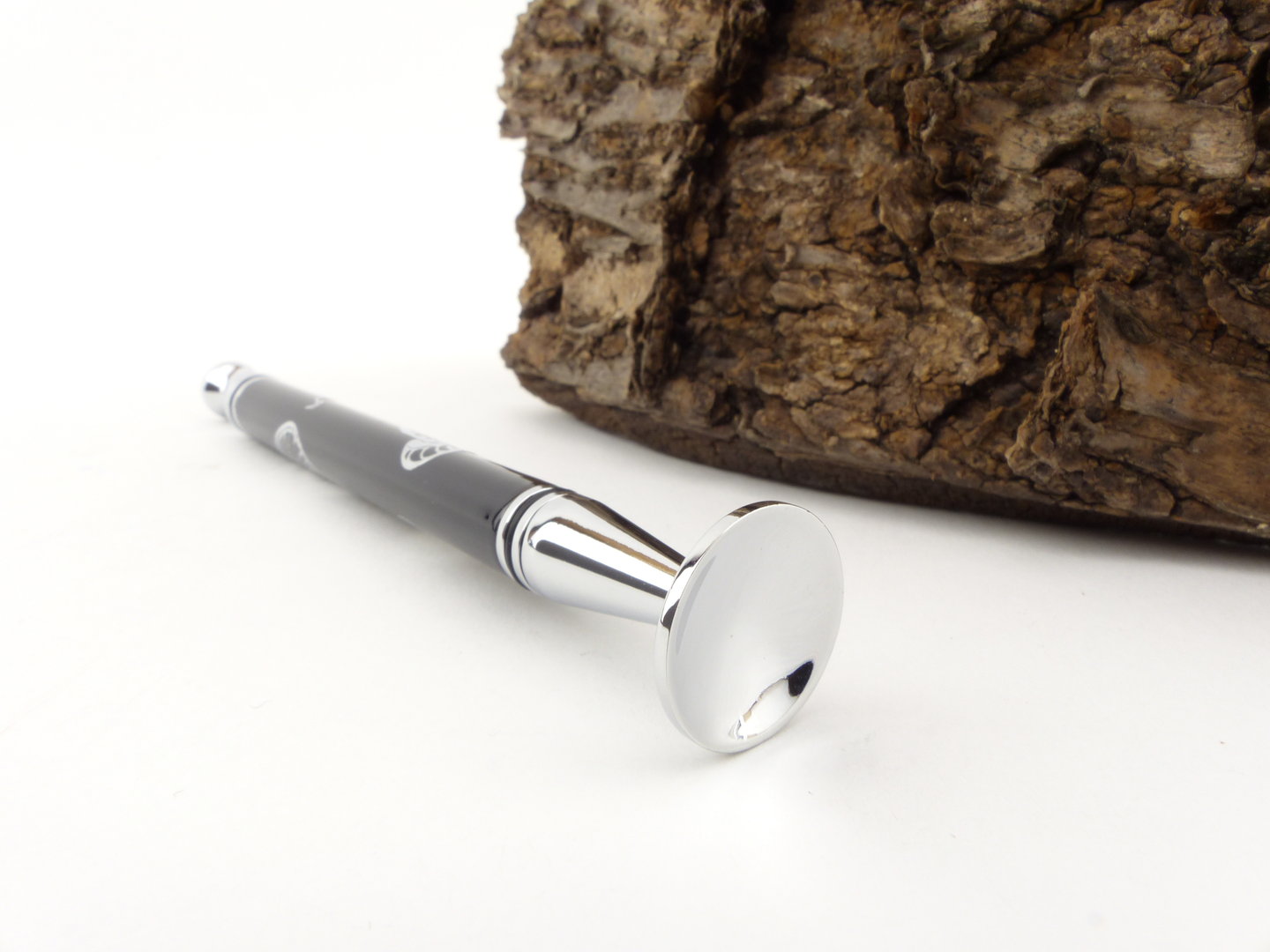 rattrays_thin_caber_tamper_snake_3