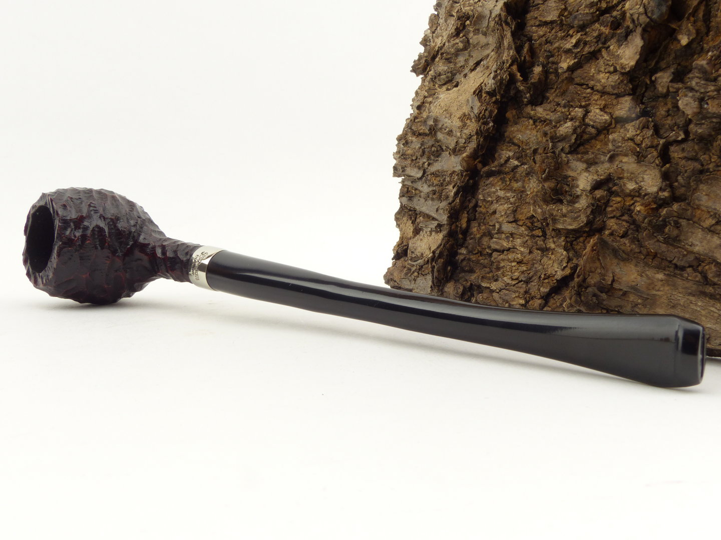 peterson_tavern_pipe_apple_5