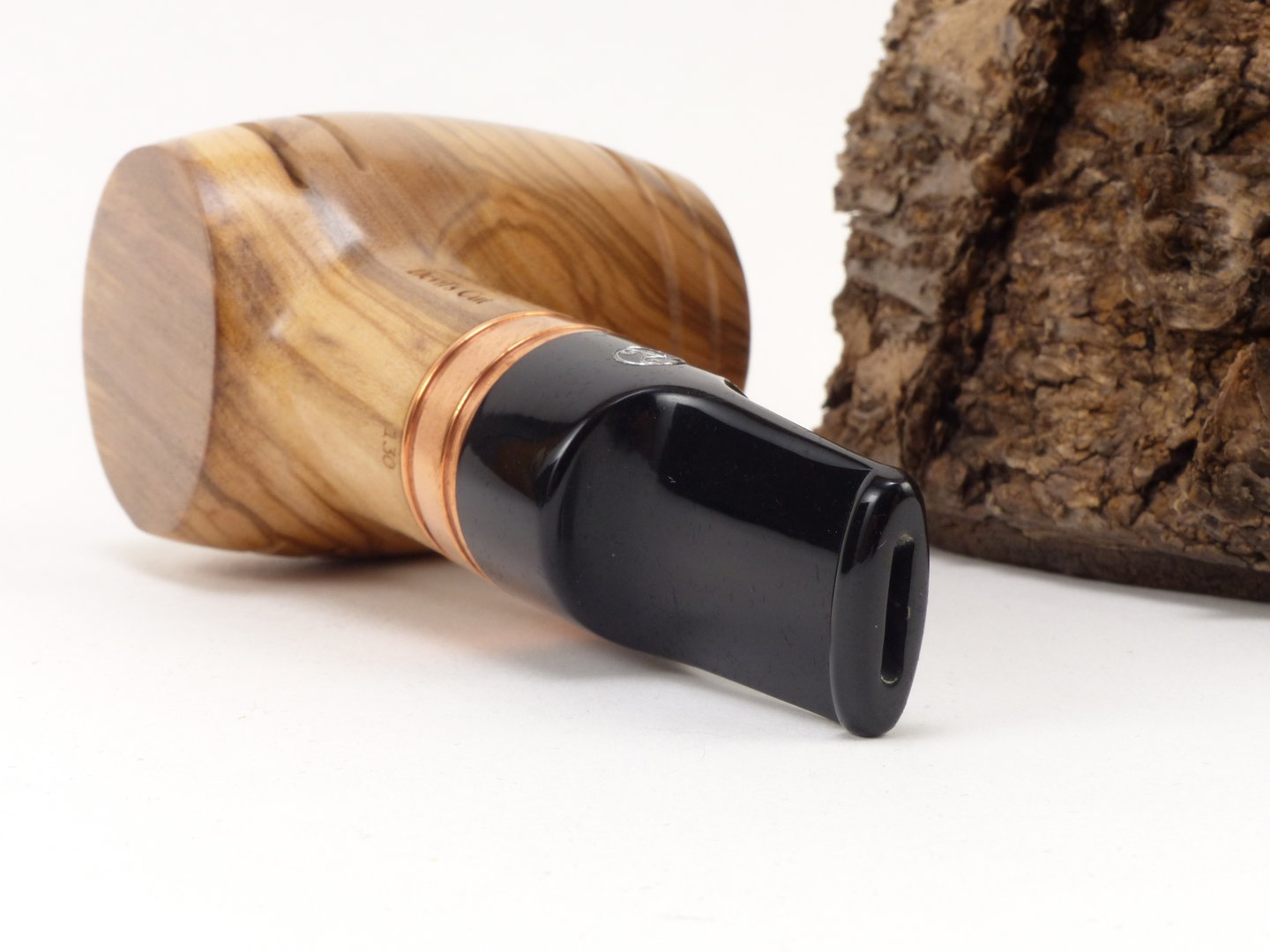 rattrays_devils_cut_olive_smooth_4_5