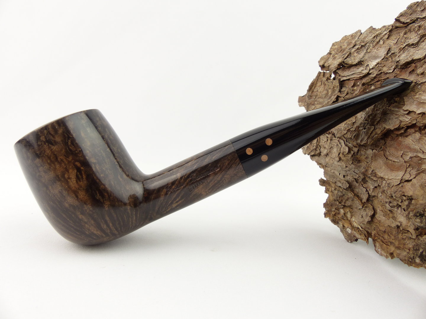 cesare_barontini_pfeife_stuart_3_contrast_2