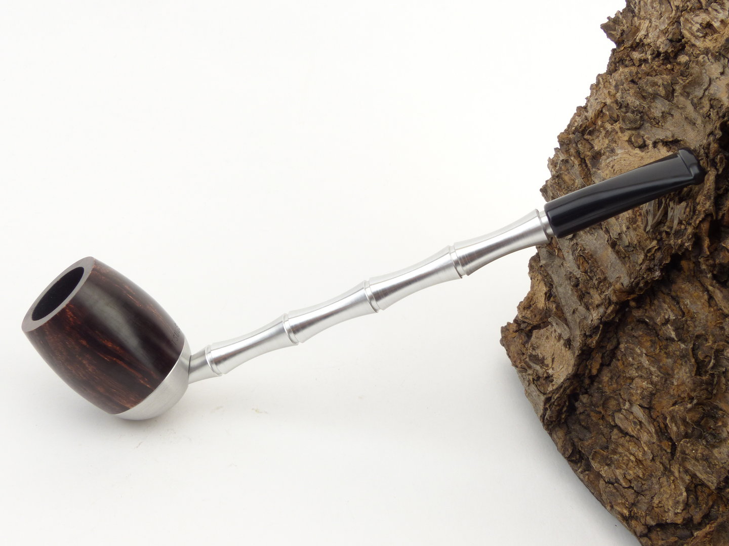 Tsuge_capito_metal_egg_1