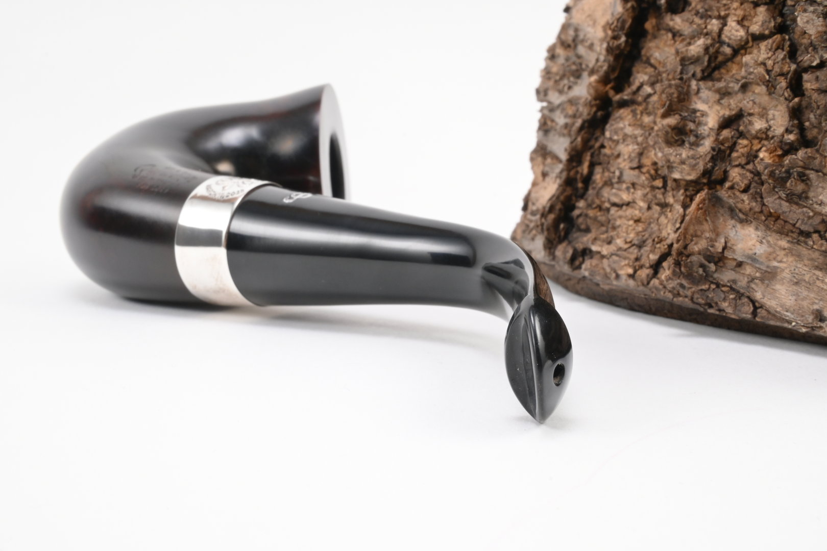 peterson_st_patricks_day_pipe_xl11_brown_4