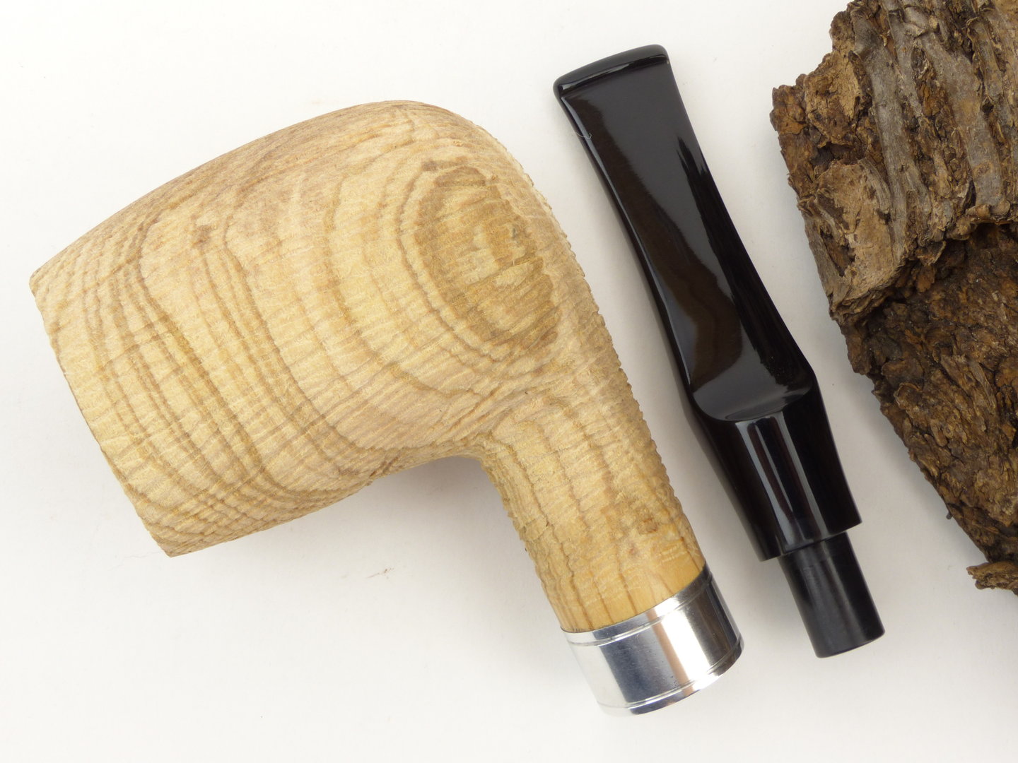 rattrays_coloss_147_olive_brushed_9_6