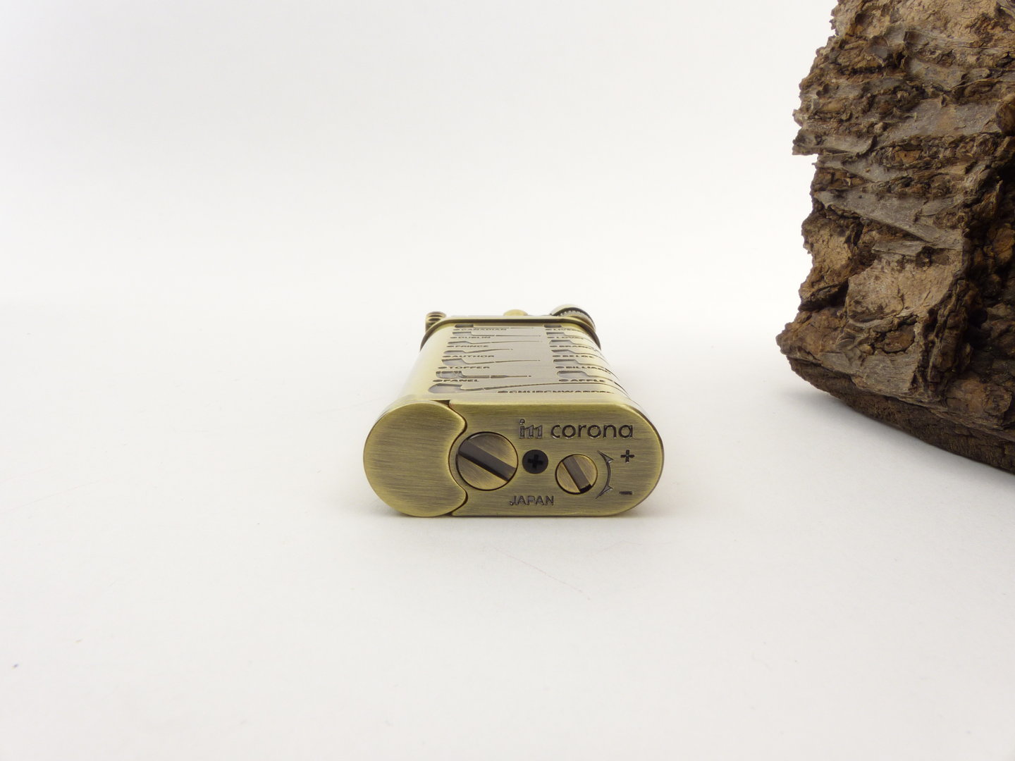 im_corona_old_boy_64-2415_5