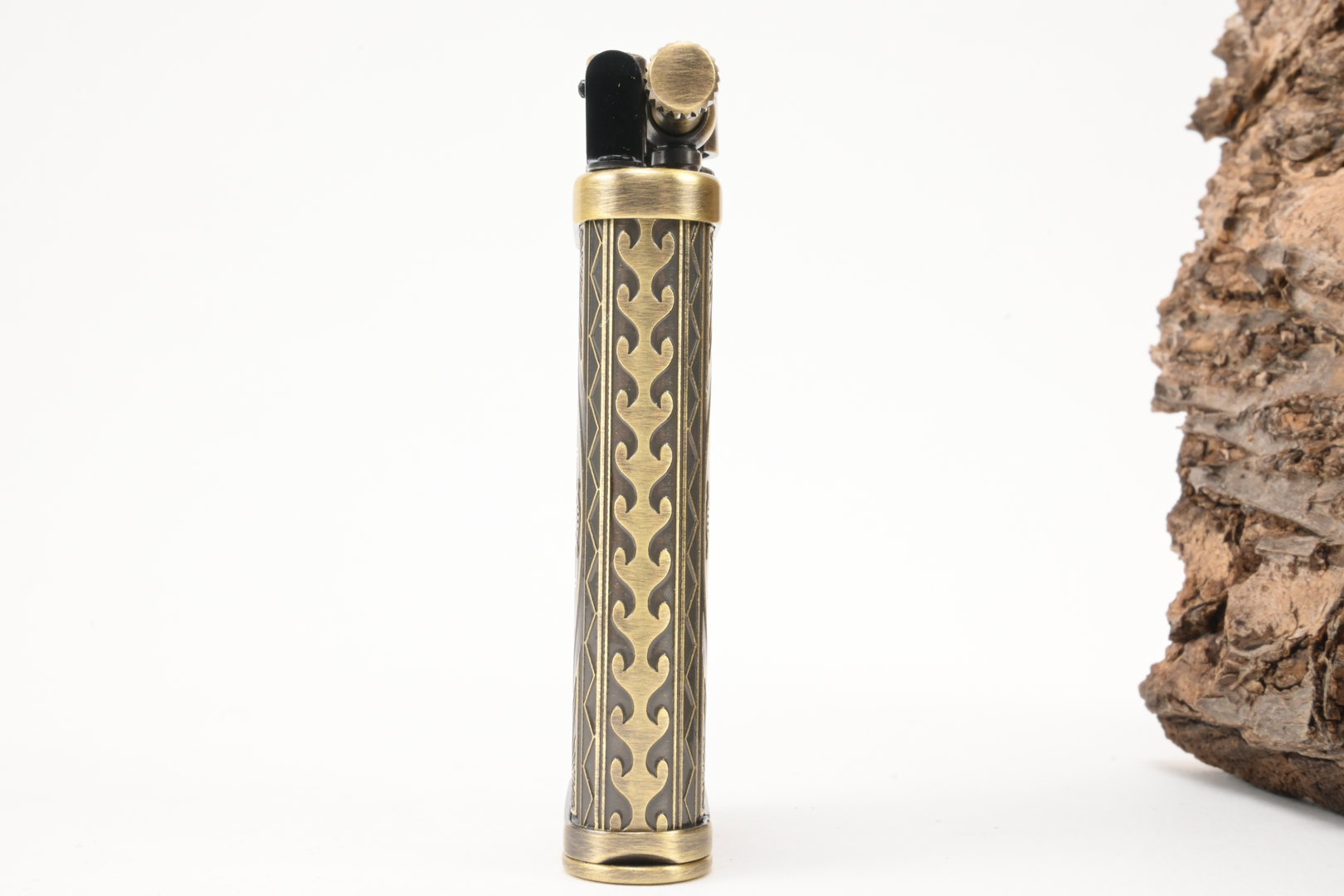 im_corona_old_boy_64-2444_4