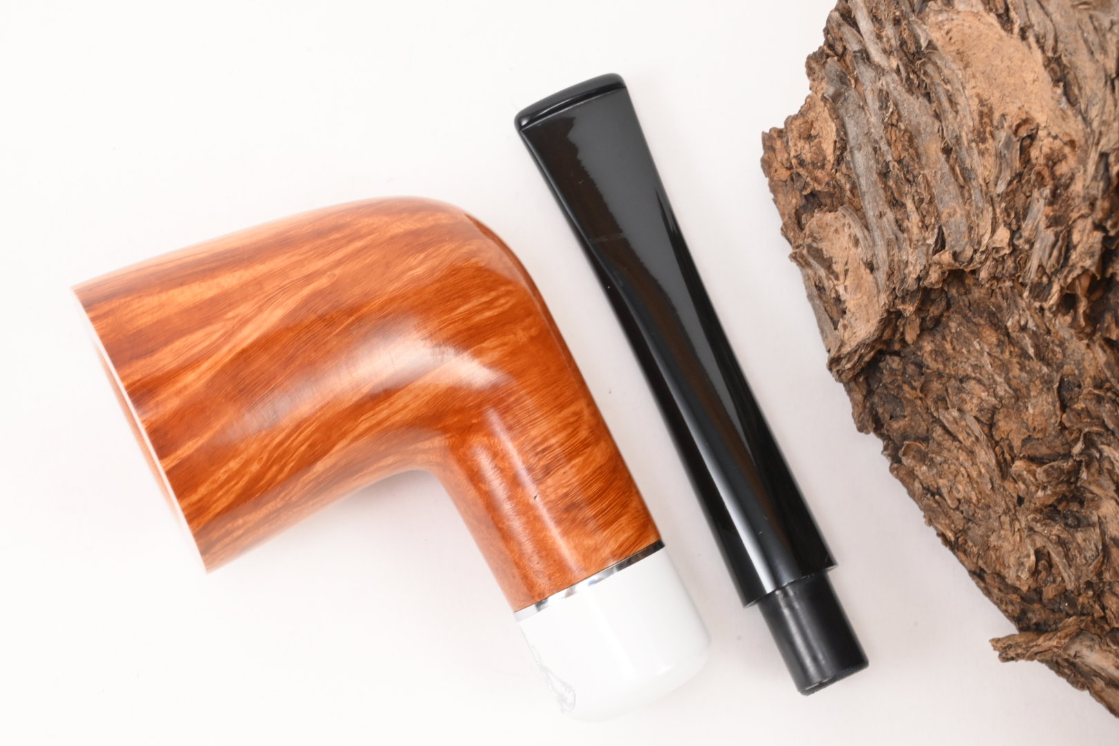 white_elephant_pipe_pfeife_kenya_light_13_9