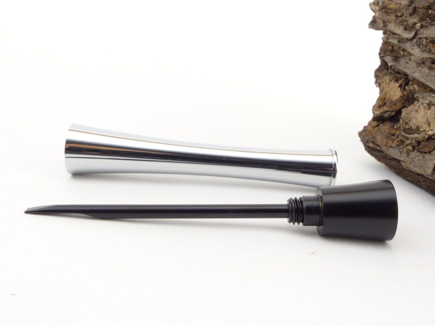 rattrays_pfeifenstopfer_bone_black_cap_16