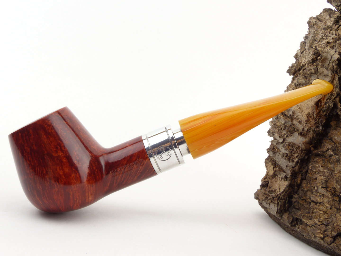 rattrays_monarch_18_light_2