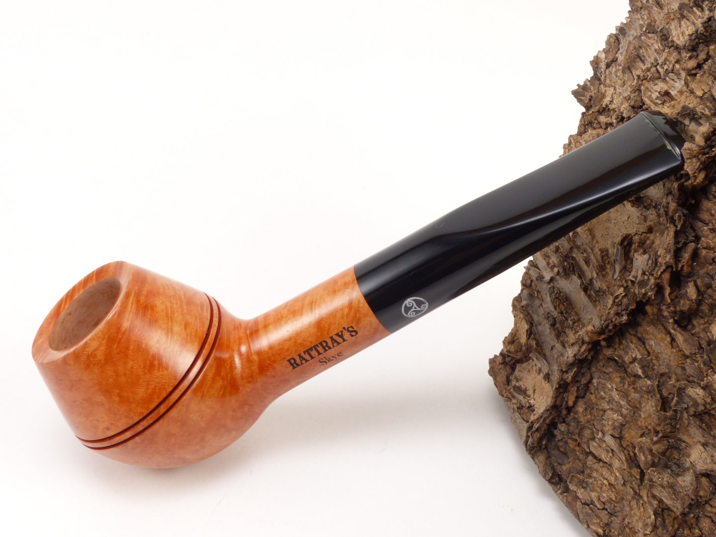 rattrays_skye_light_207_1