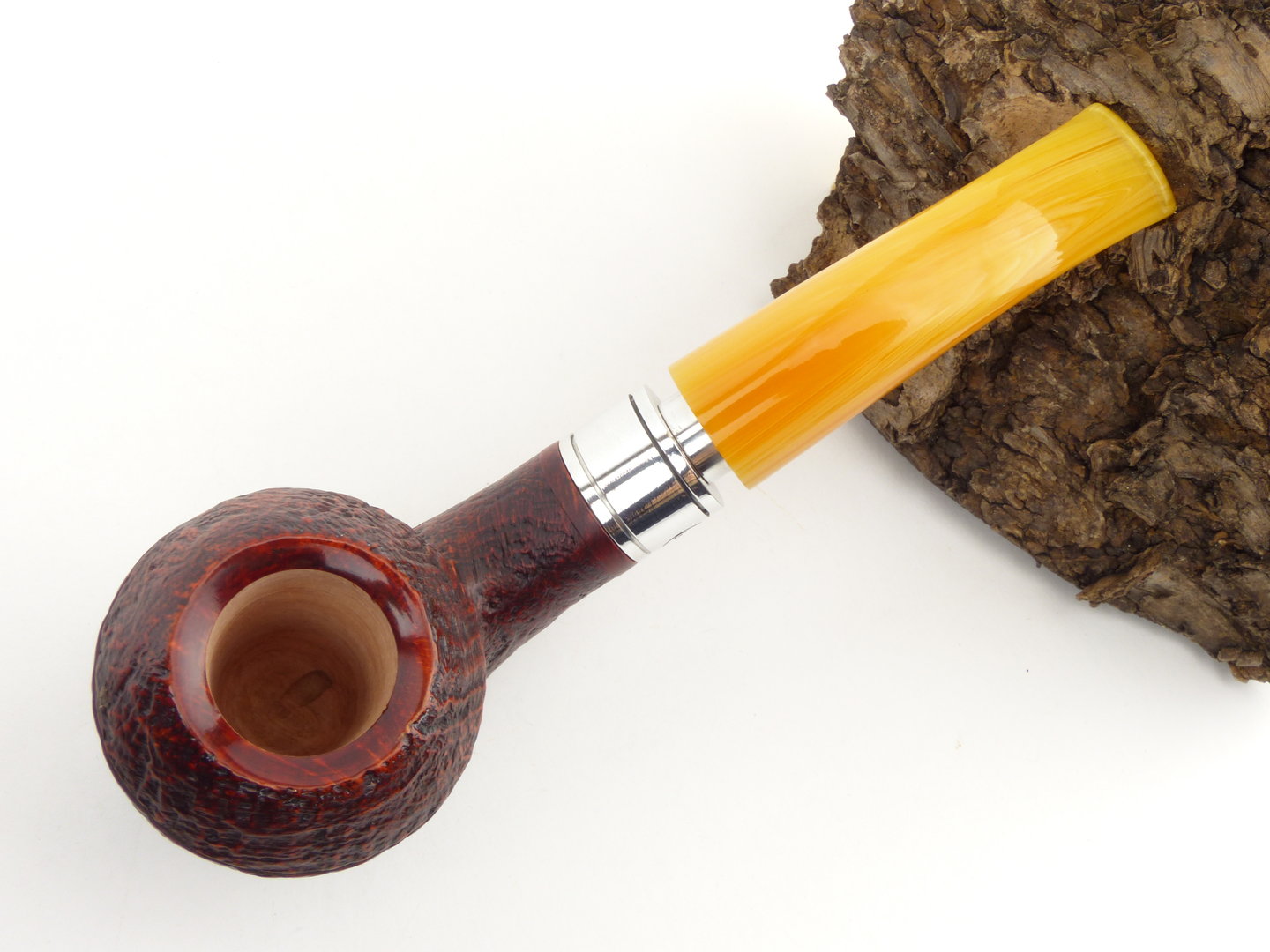 rattrays_monarch_178_sand_3