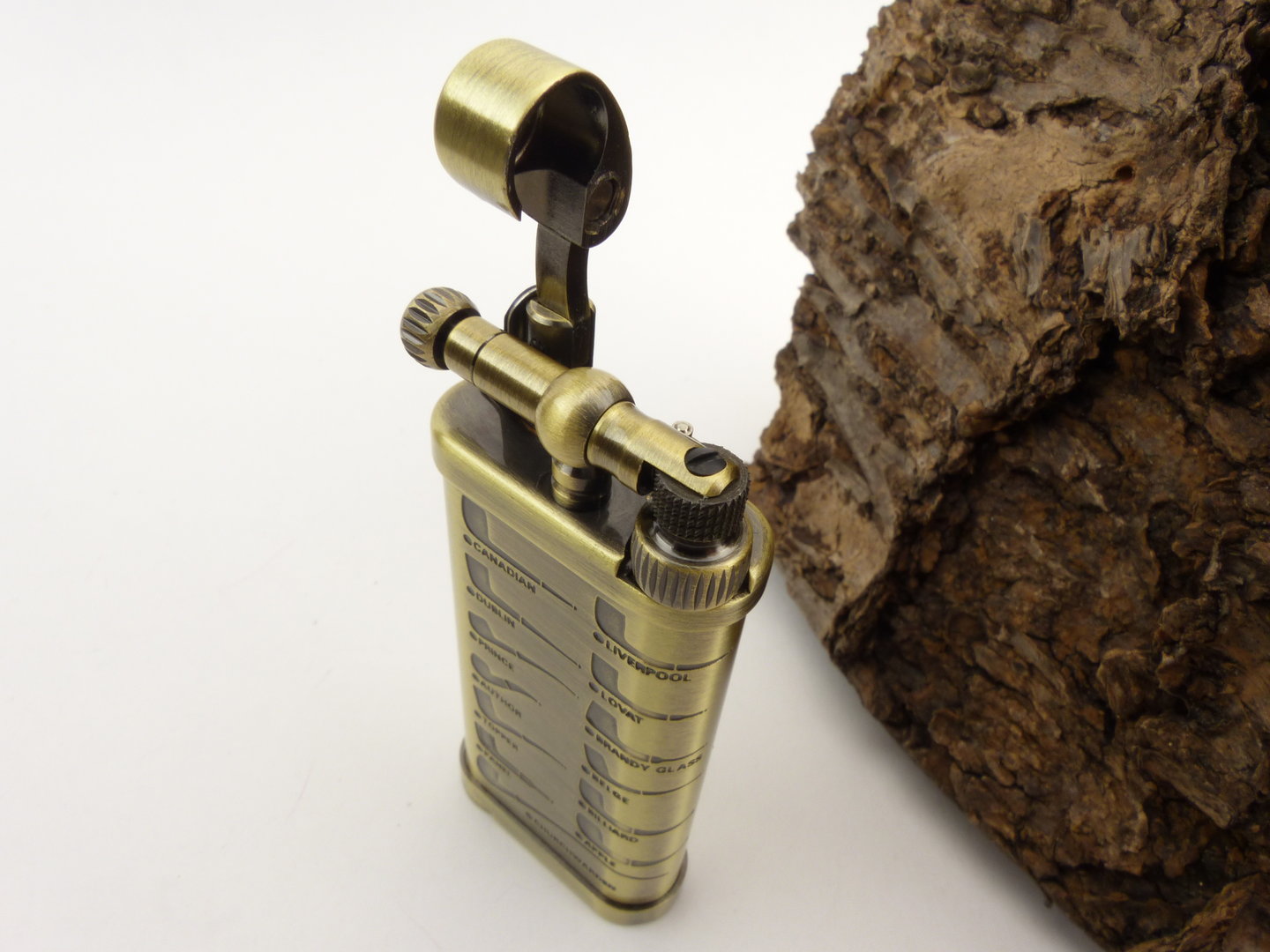 im_corona_old_boy_64-2415_6