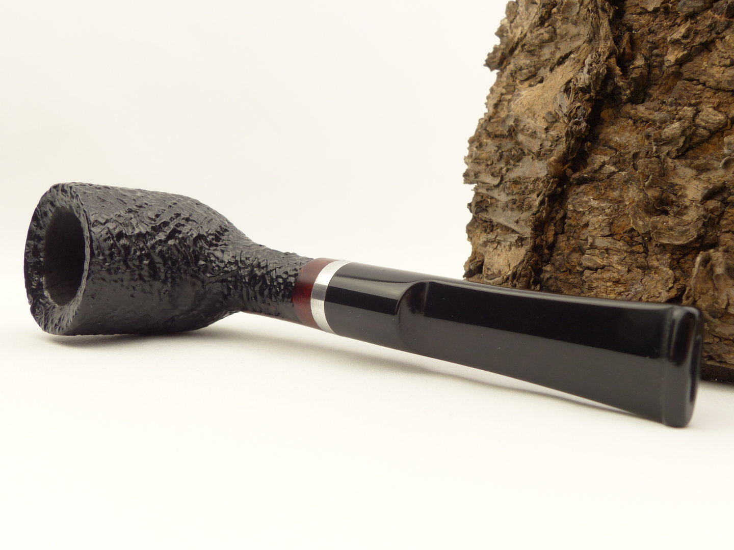 molina_barasso_pfeife_sand_schwarz_4_5