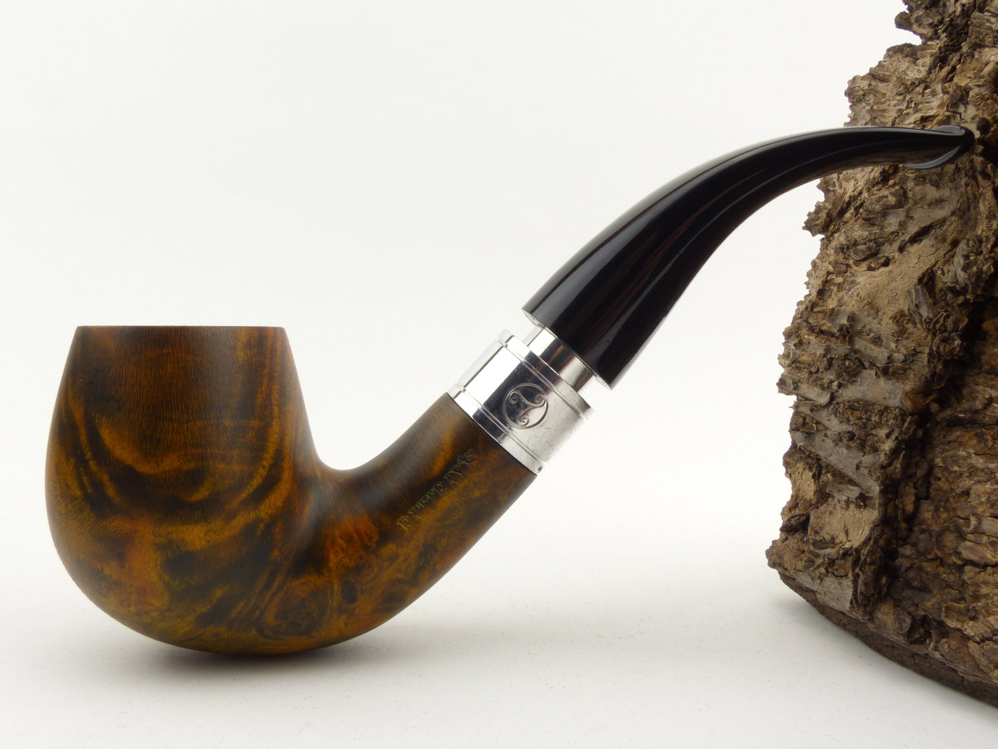 rattrays_monarch_177_contrast_black_2