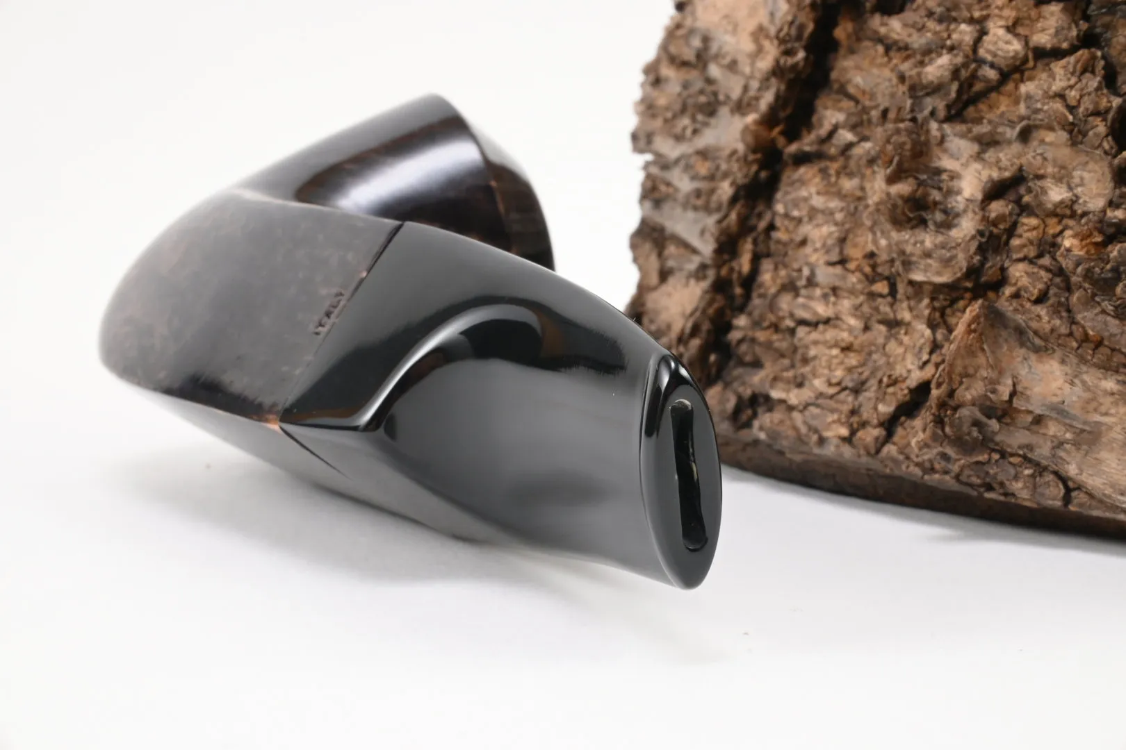 talamona_reverse_calabash_rhod_smooth_dark_4