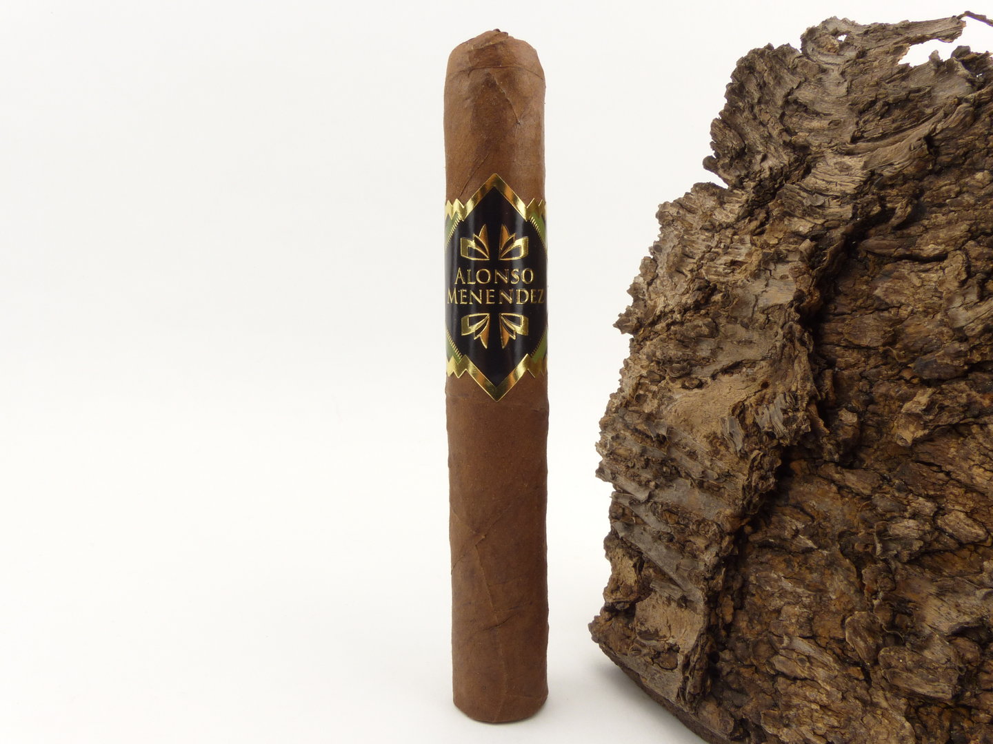 Alonso Menendez Robusto