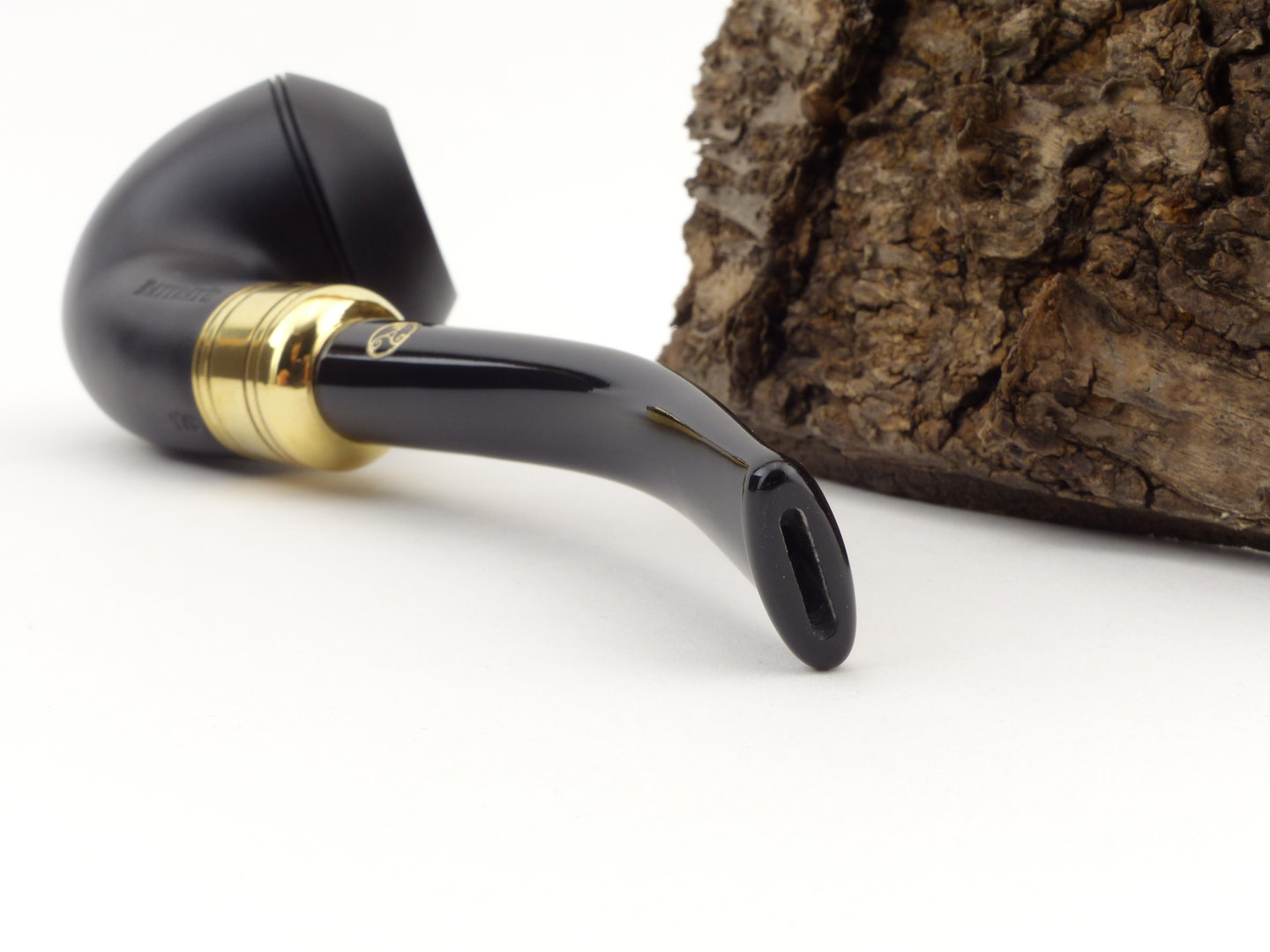 rattrays_majesty_178_black_4