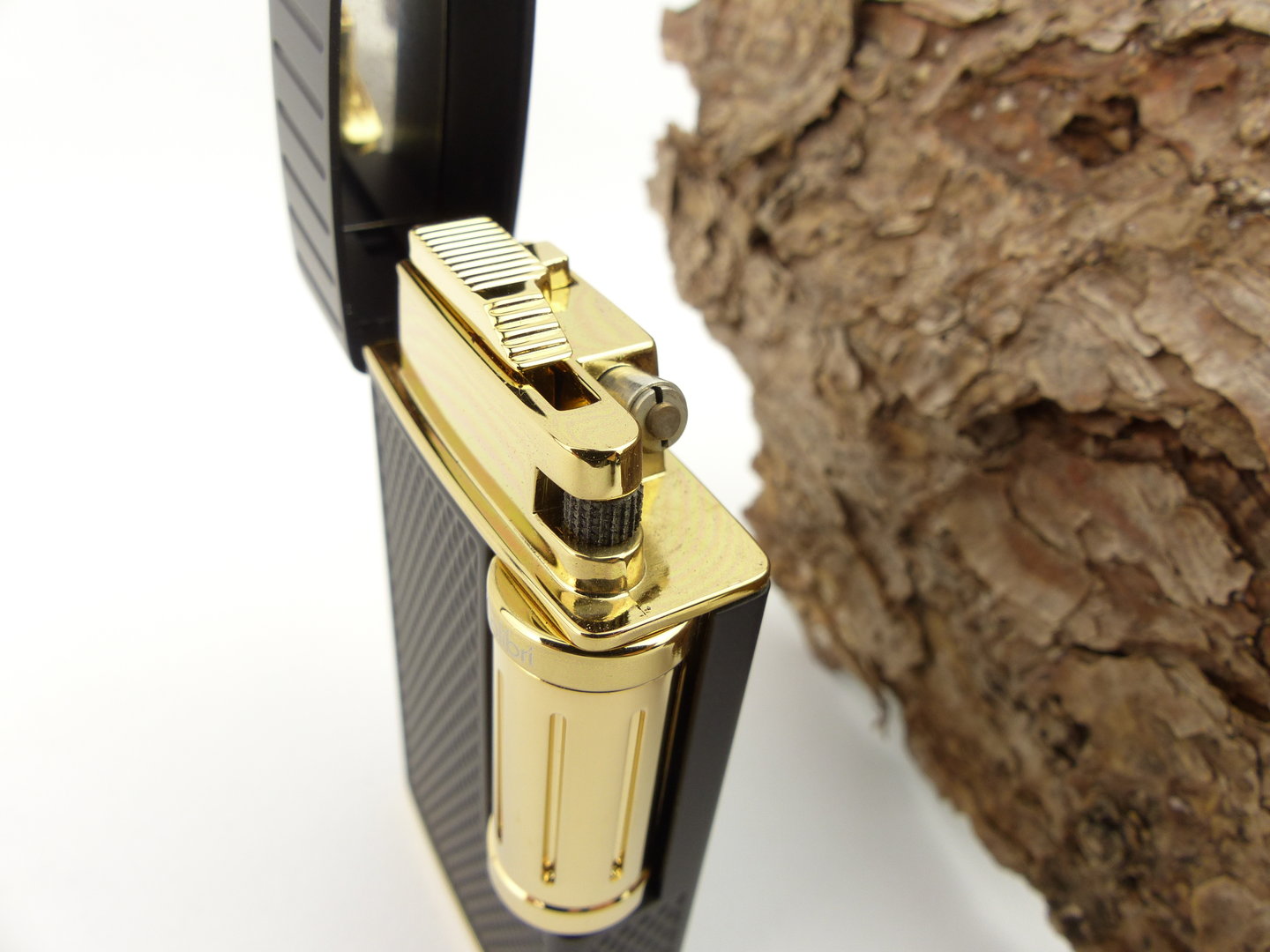 colibri_pfeifenfeuerzeug_schwarz_gold_295053_6