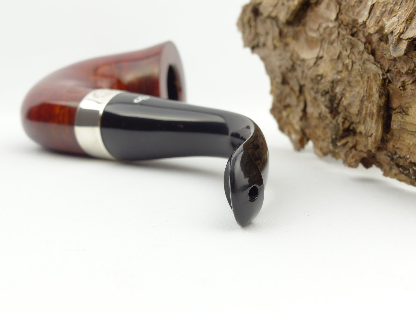 peterson_sherlock_holmes_original_pfeife_lip_4