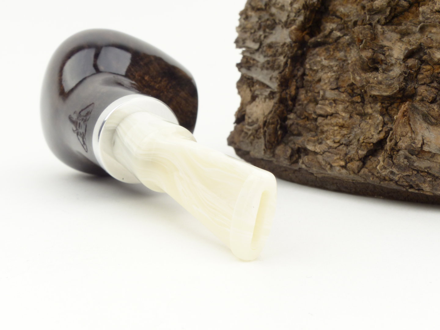 white_elephant_ebony_ivory_grey_5_4