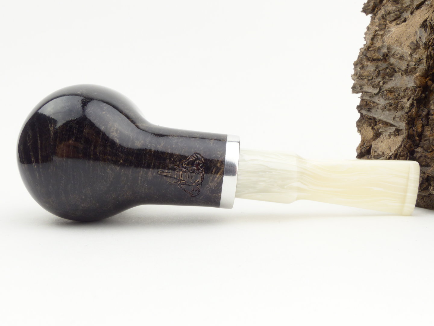 white_elephant_ebony_ivory_grey_6_7
