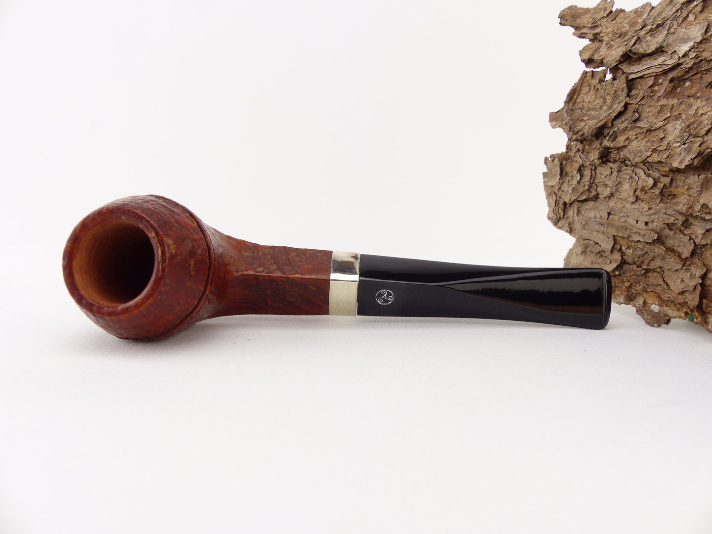 rattrays_bulls_dogs_sand_41_16