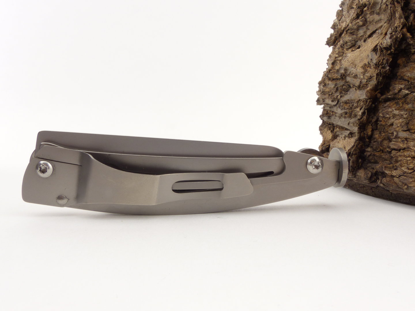 rattrays_pfeifenmesser_explorer_horn_black_2