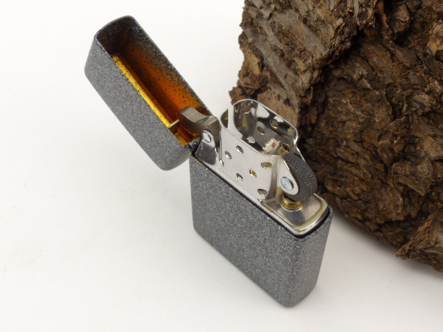 zippo_feuerzeug_iron_stone_60001272_6