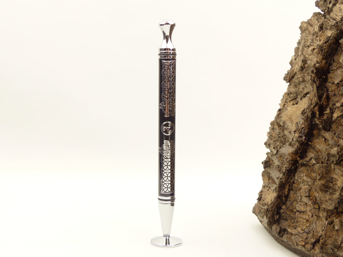 rattrays_pfeifenstopfer_tc_dog_1