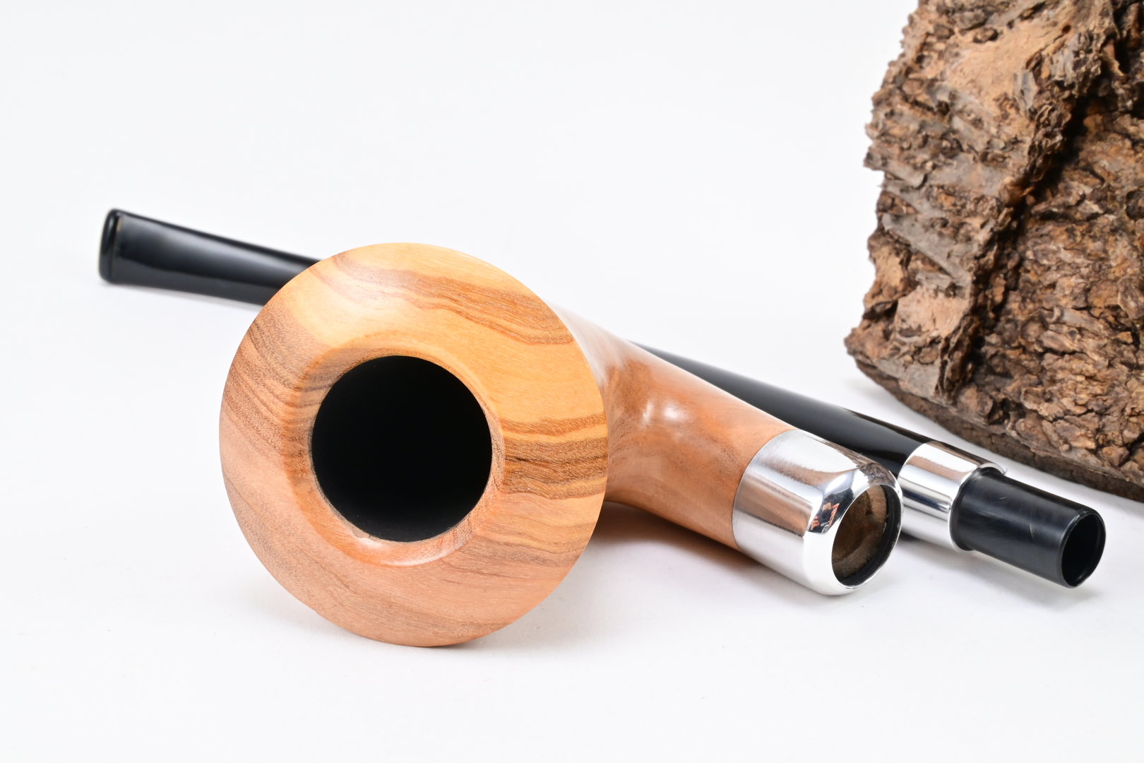 rattrays_carnyx_olive_smooth_8_5