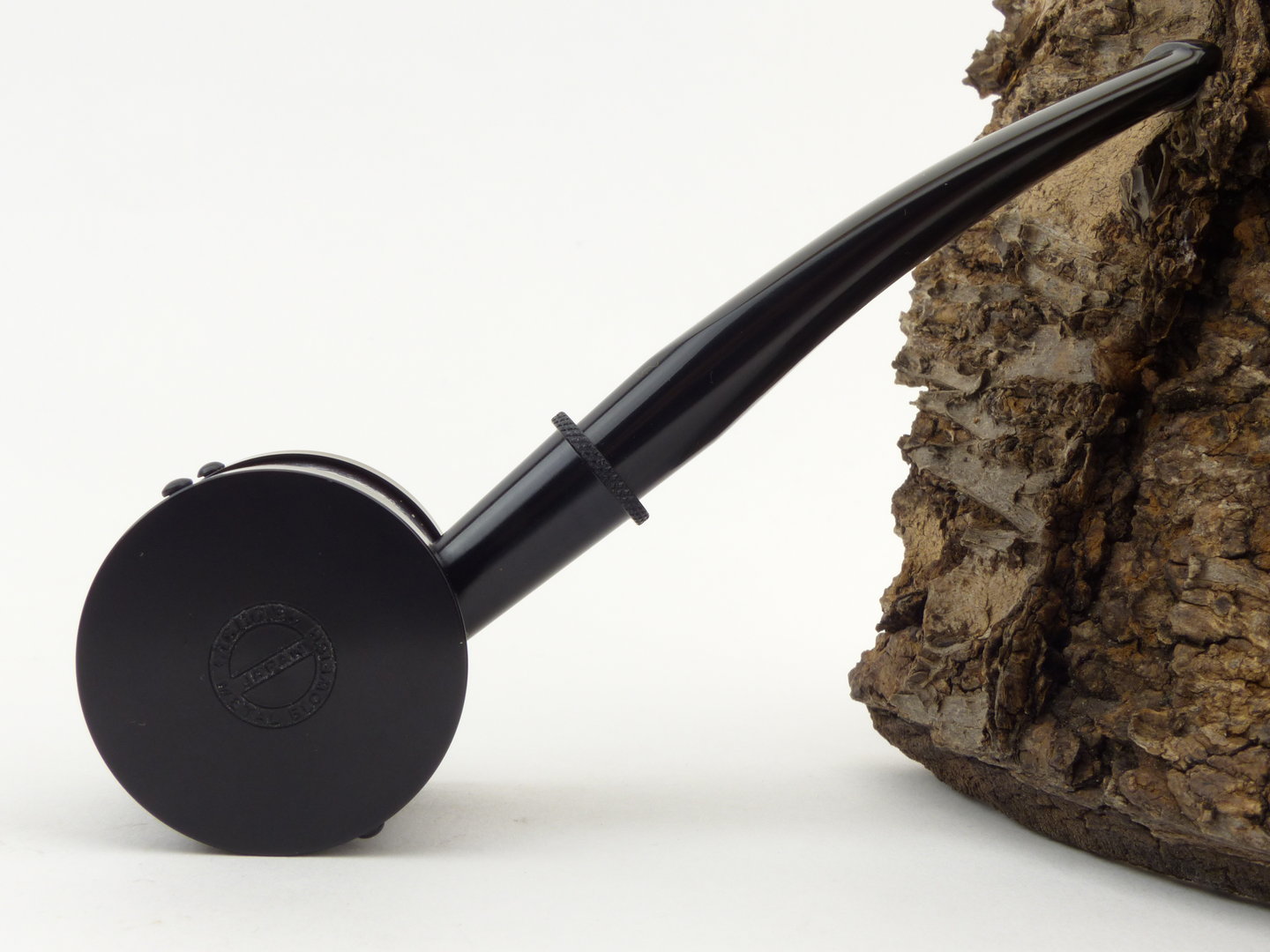 tsuge_blowfish_black_no_filter_2
