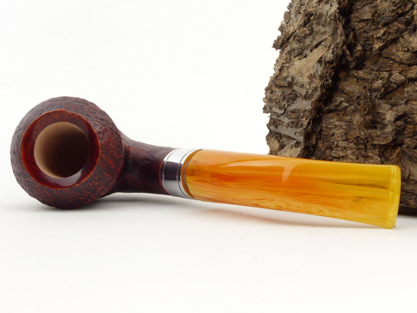 rattrays_monarch_15_sand_5