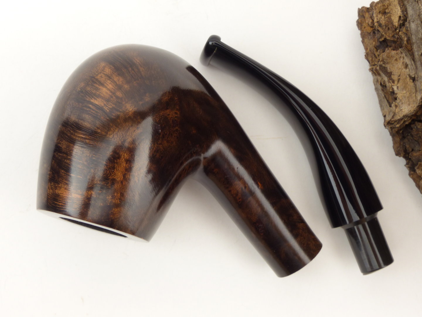 rossi_vulcano_black_670_9