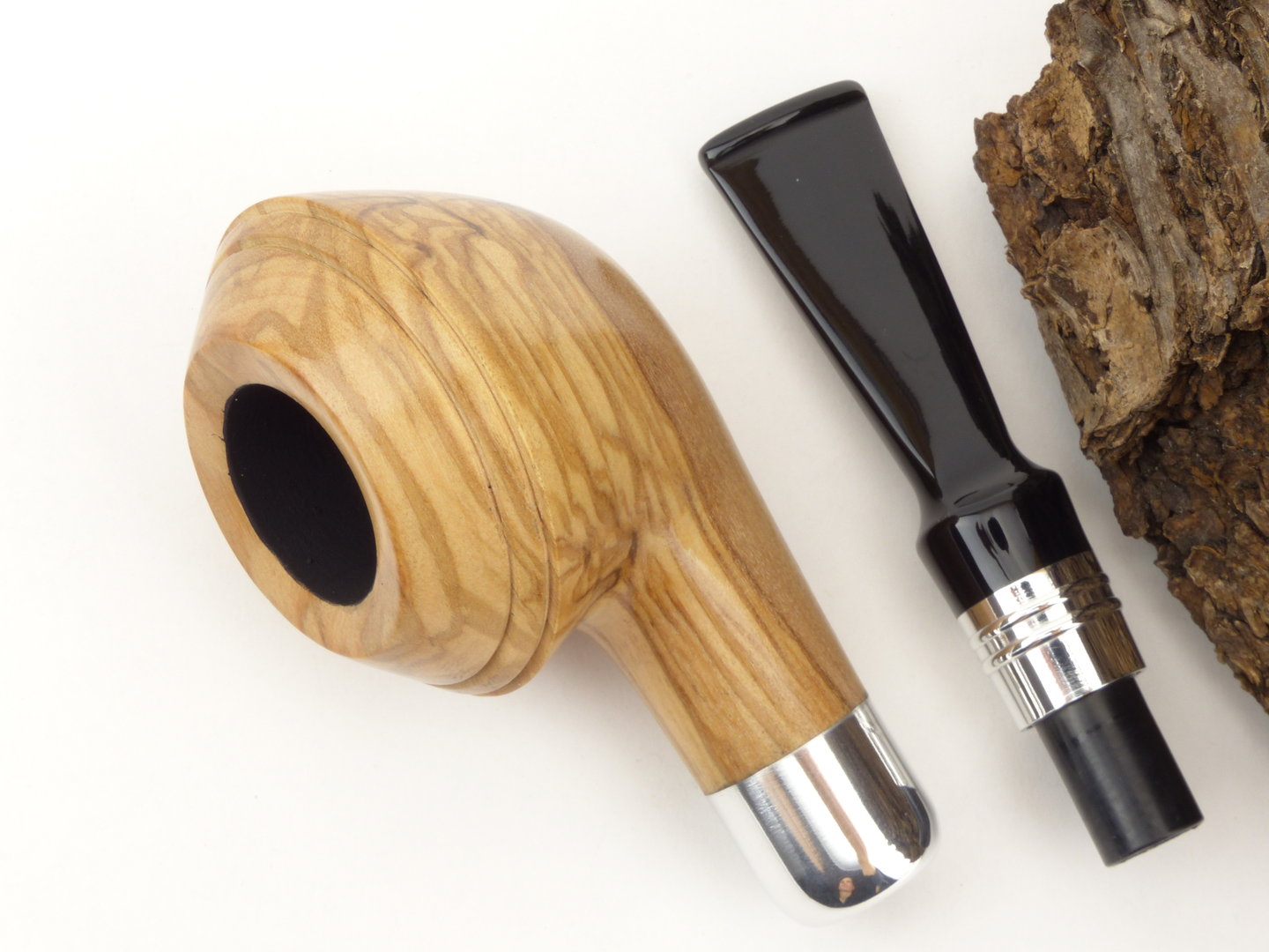 rattrays_sanctuary_161_olive_smooth_9