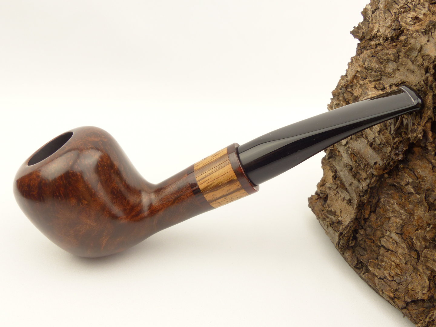 cesare_barontini_pfeife_novara_2_braun_1