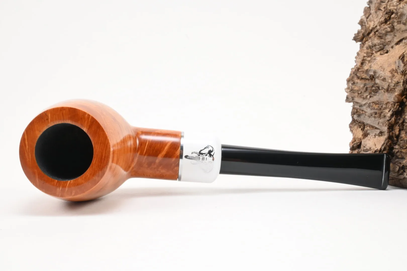 white_elephant_pipe_pfeife_kenya_light_14_6