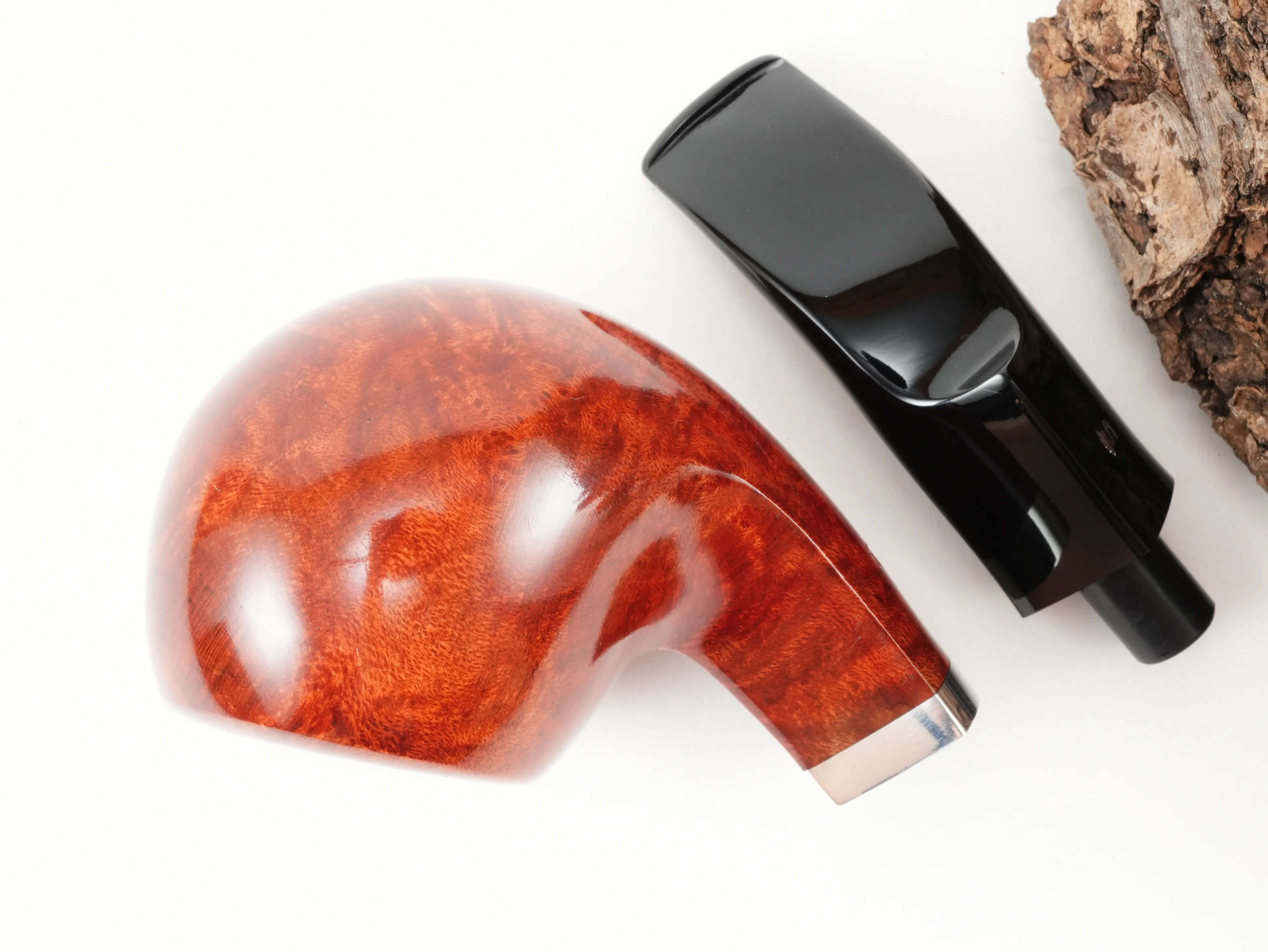 Draufsicht auf die zerlegte Stanwell København Terracotta 15 Pfeife mit getrenntem glattem Apple-Pfeifenkopf und schwarzem Mundstück