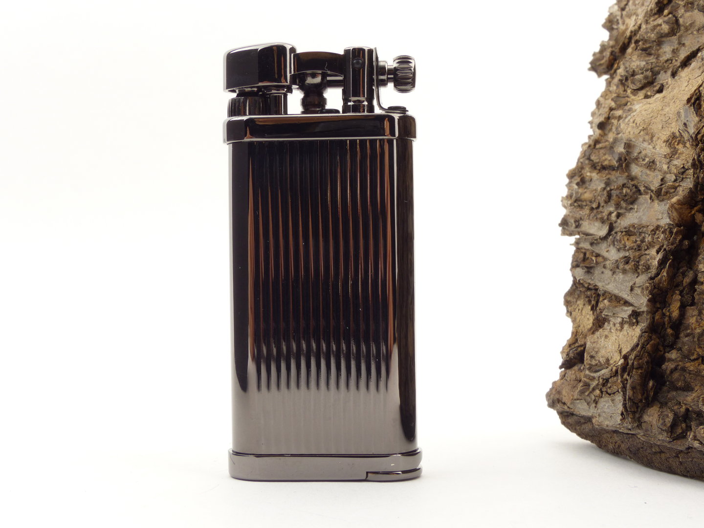 im_corona_old_boy_64-8306_3