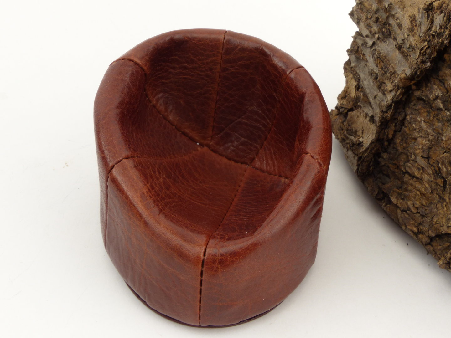 pfeifenstaender_leder_553231_2