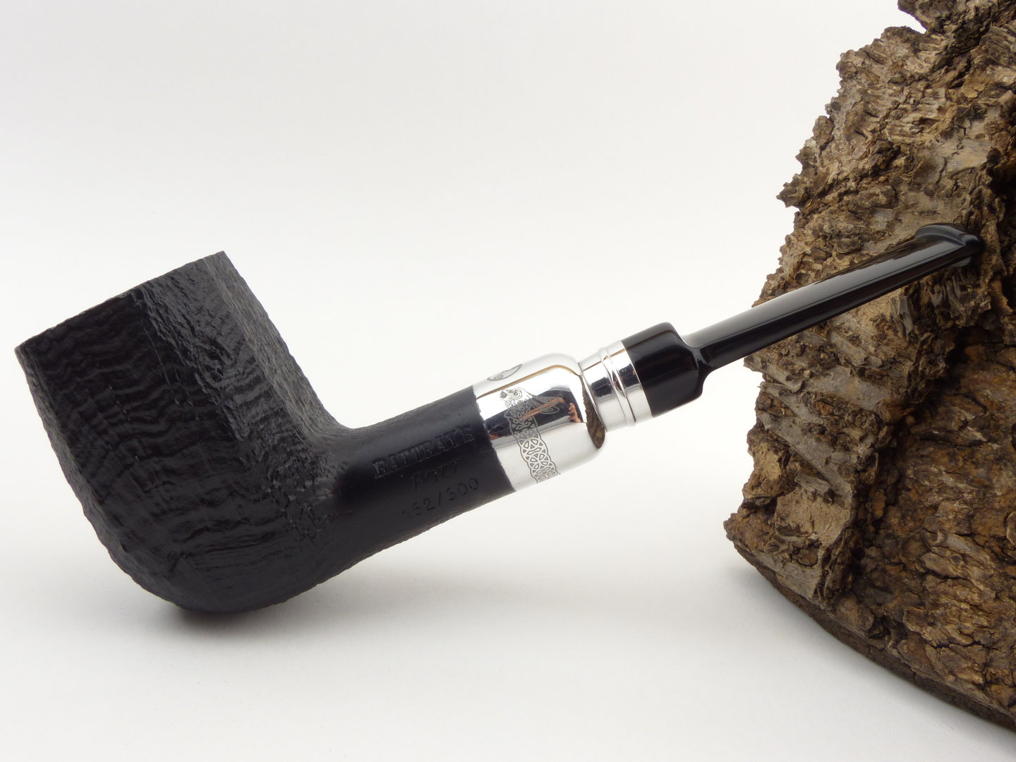 Rattrays_pipe_of_the_year_Jahrespfeife_2023_sand_black_2