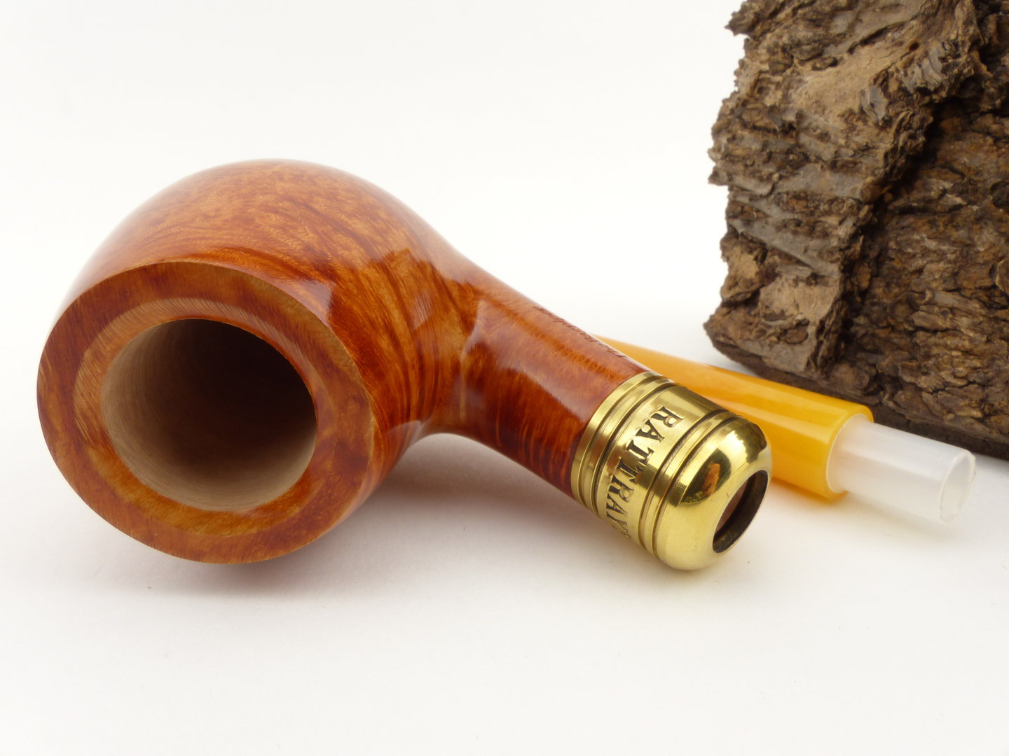 rattrays_the_bagpiper_light_yellow_8