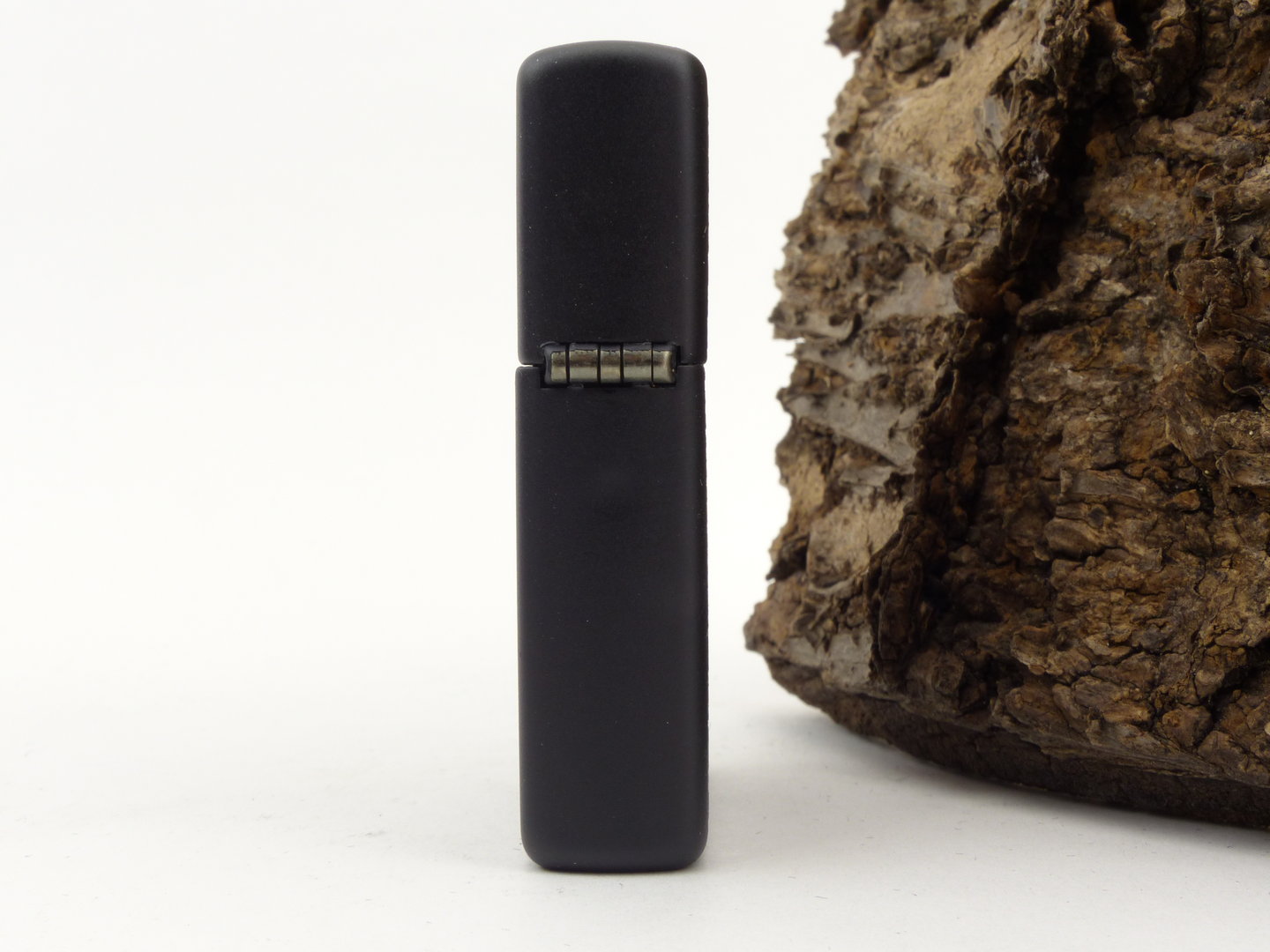 zippo_feuerzeug_anne_stokes_60006121_4