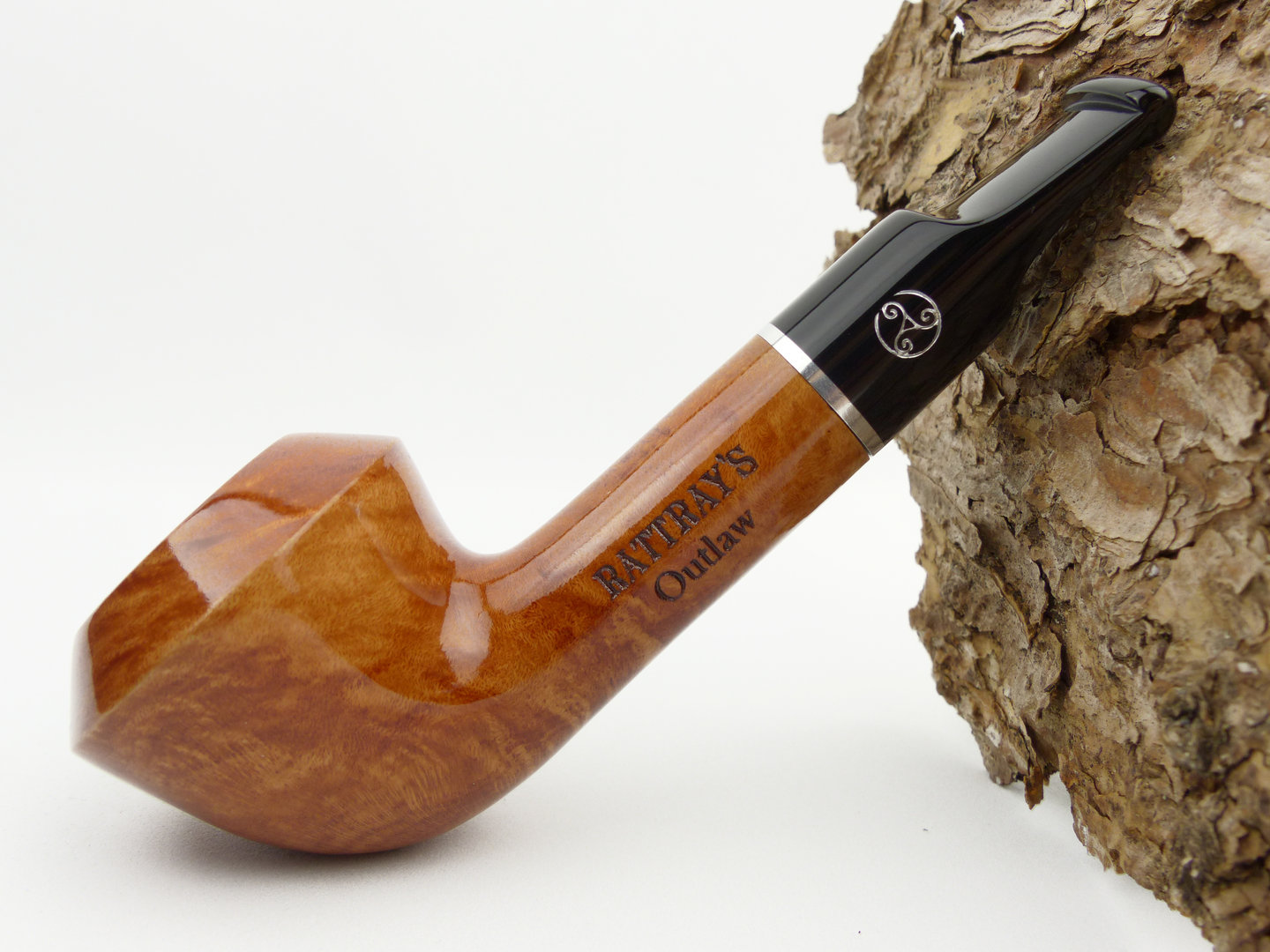 rattrays_outlaw_140_light_2