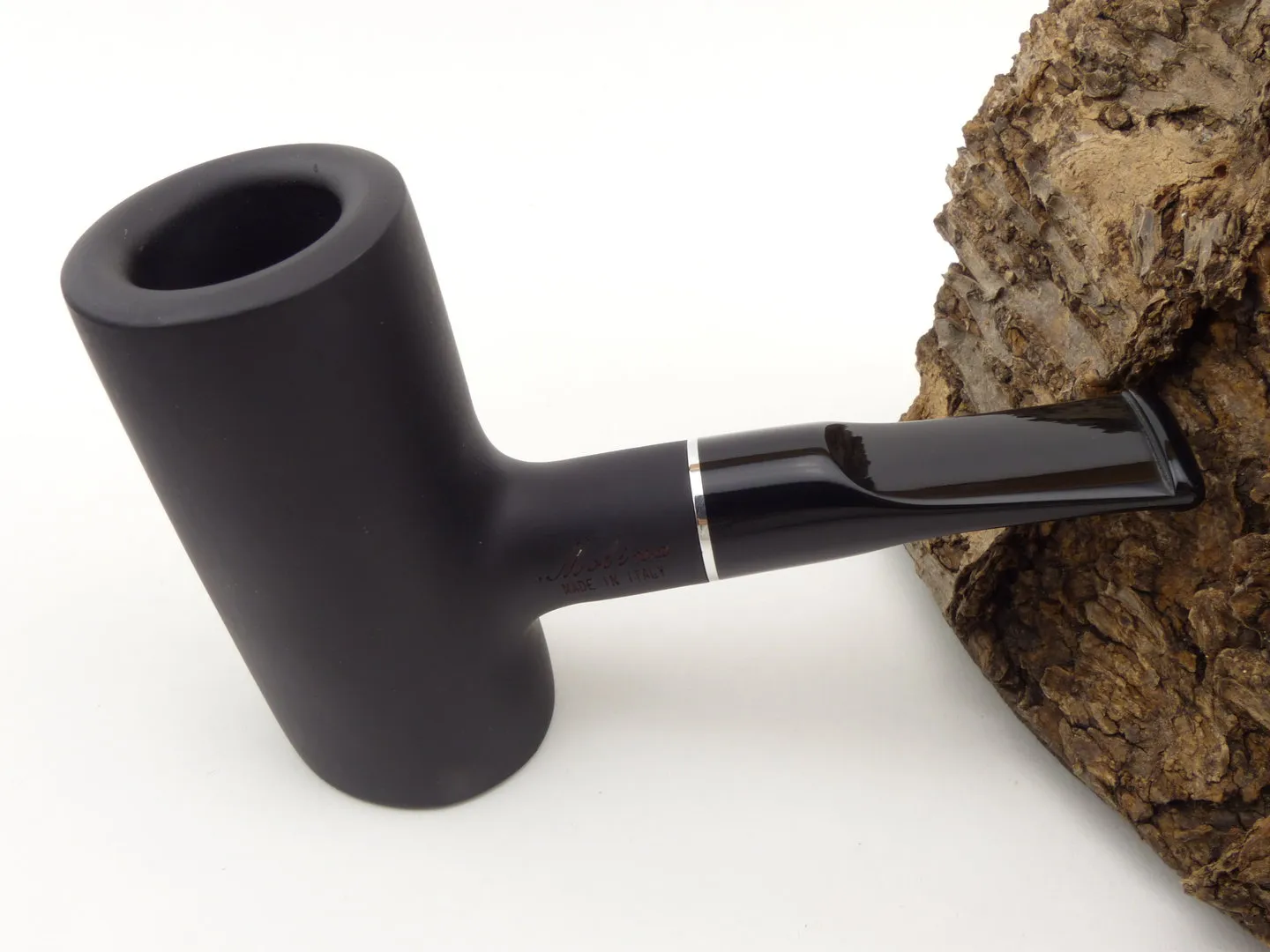 molina_shorty_6_black_1