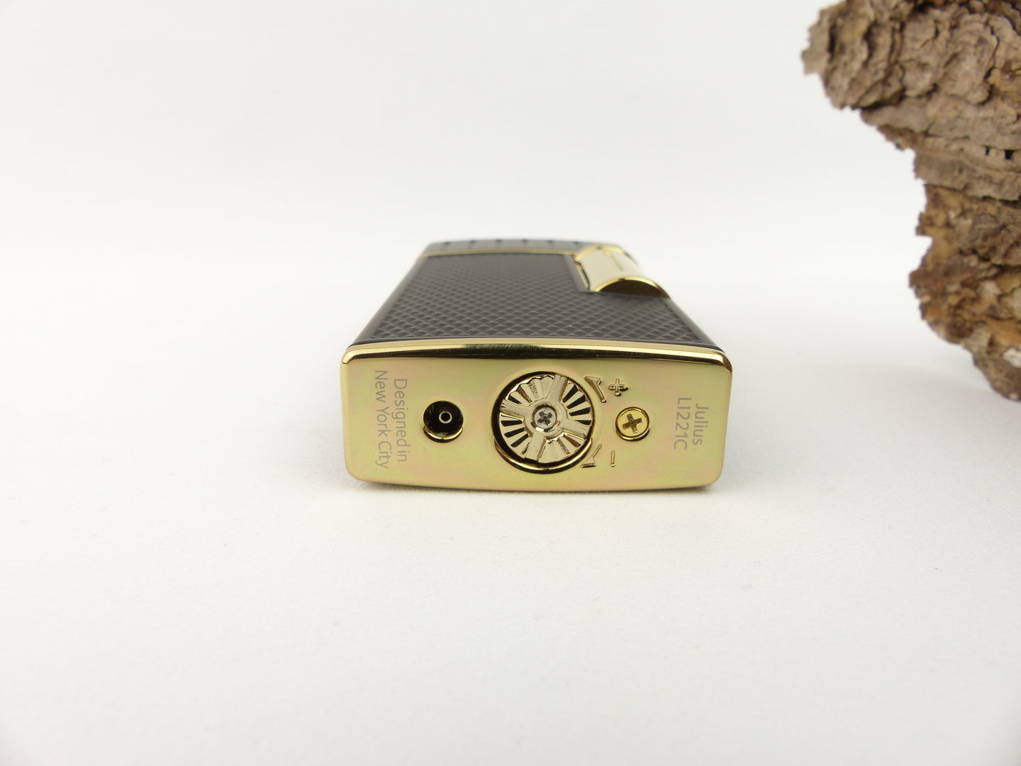 colibri_pfeifenfeuerzeug_schwarz_gold_295053_4