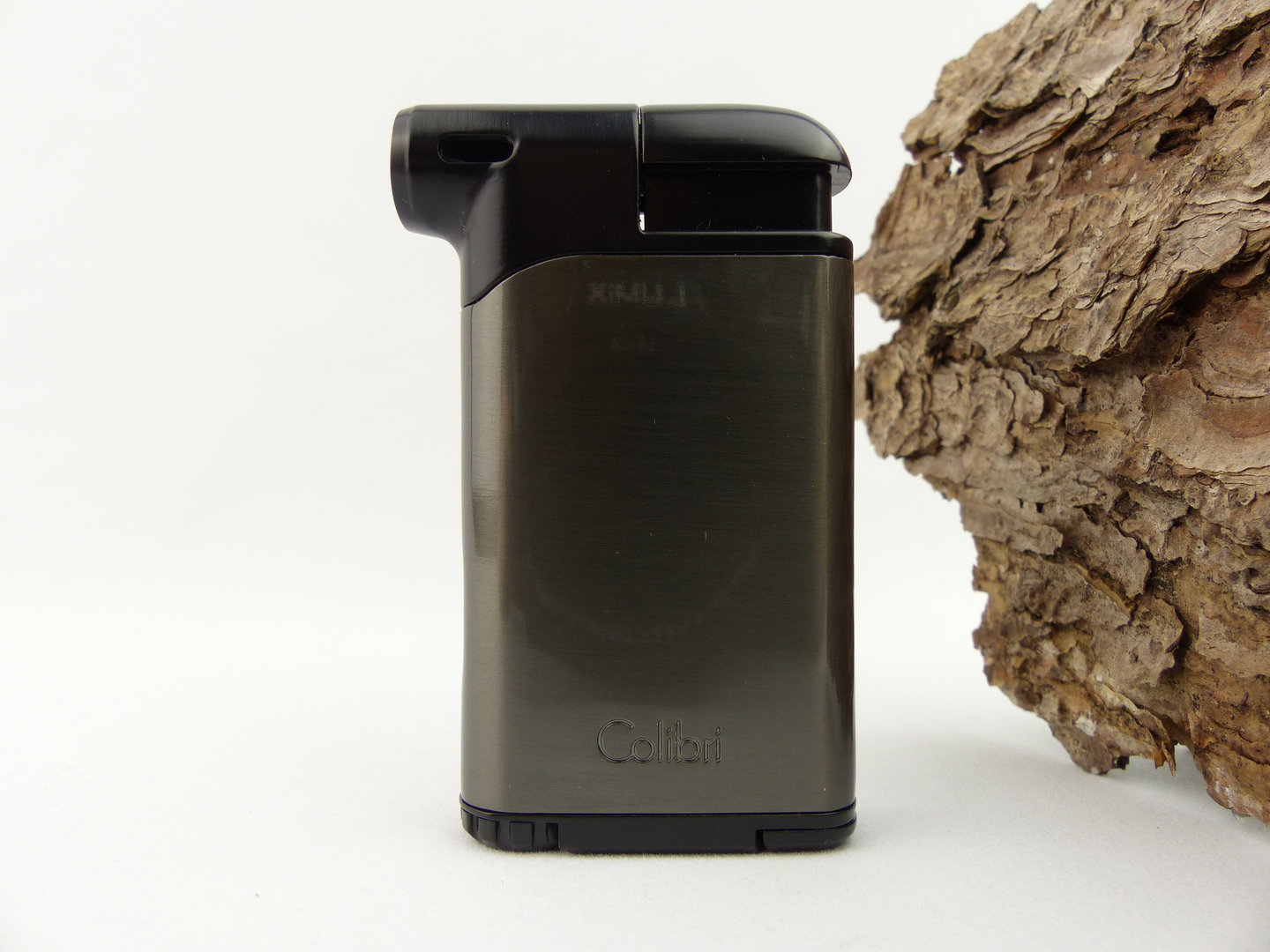 colibri_pfeifenfeuerzeug_schwarz_grau_294588_1