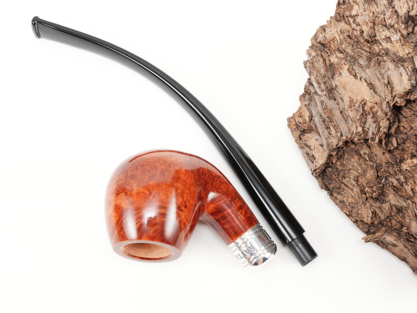 rattrays_the_bagpiper_terra_black_9_1