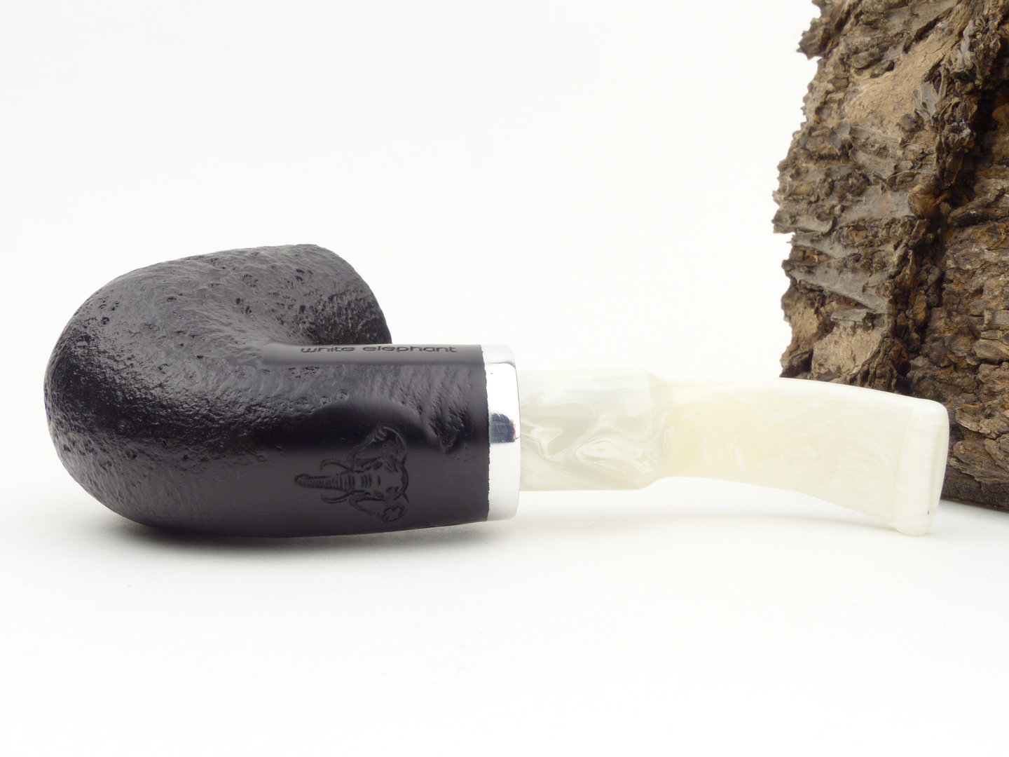 white_elephant_ebony_ivory_sand_4_7